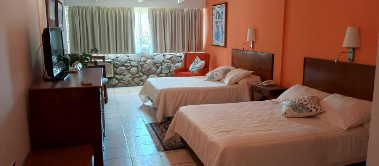 Hotel La Pedregosa Μέριδα Εξωτερικό φωτογραφία